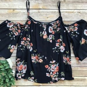 Floral Off Shoulder Blouse - Size Large (bin2)